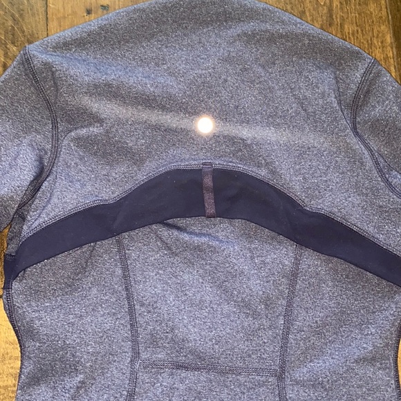 Lululemon jacket - Picture 6 of 6